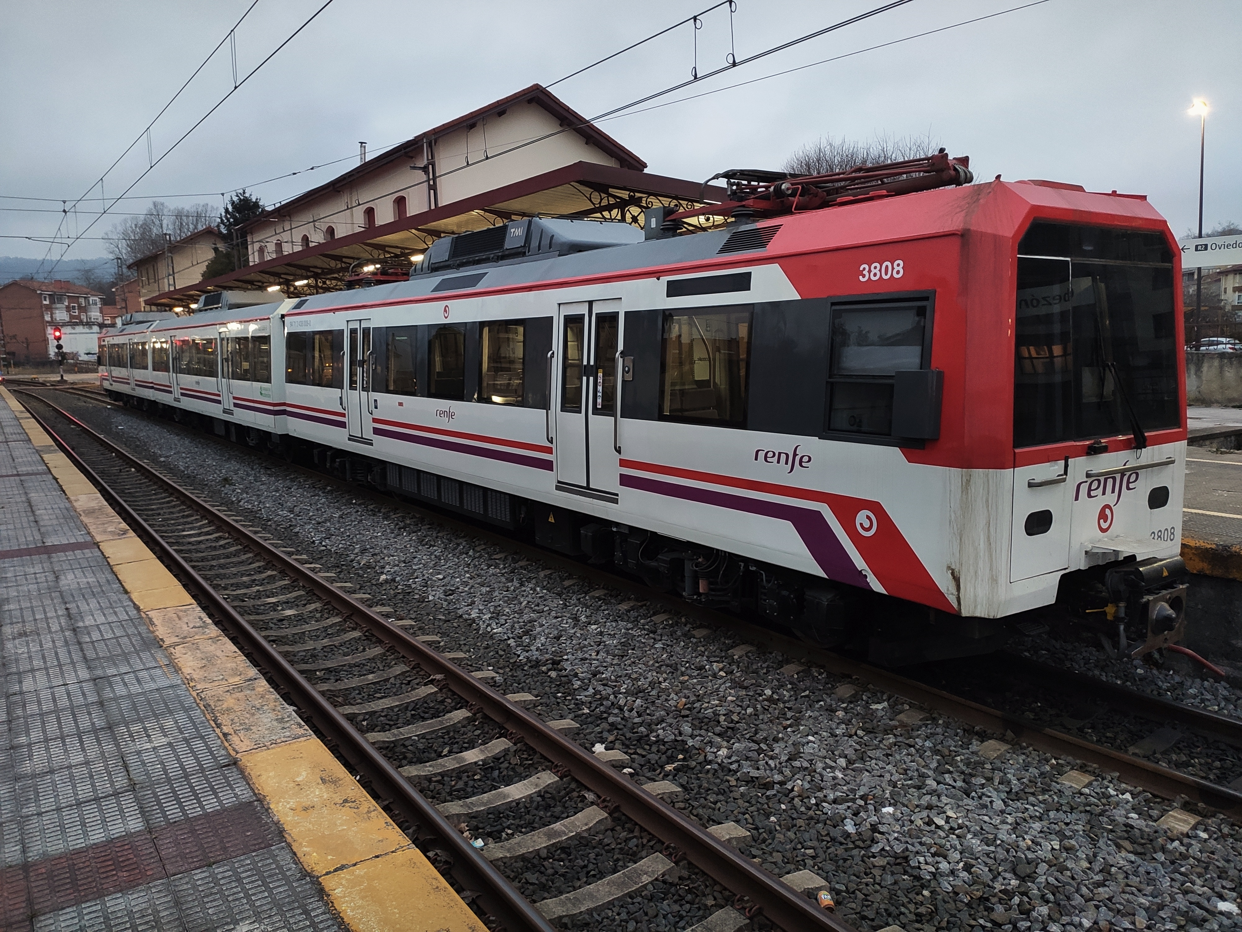 Renfe Serie 438 Ancho Métrico